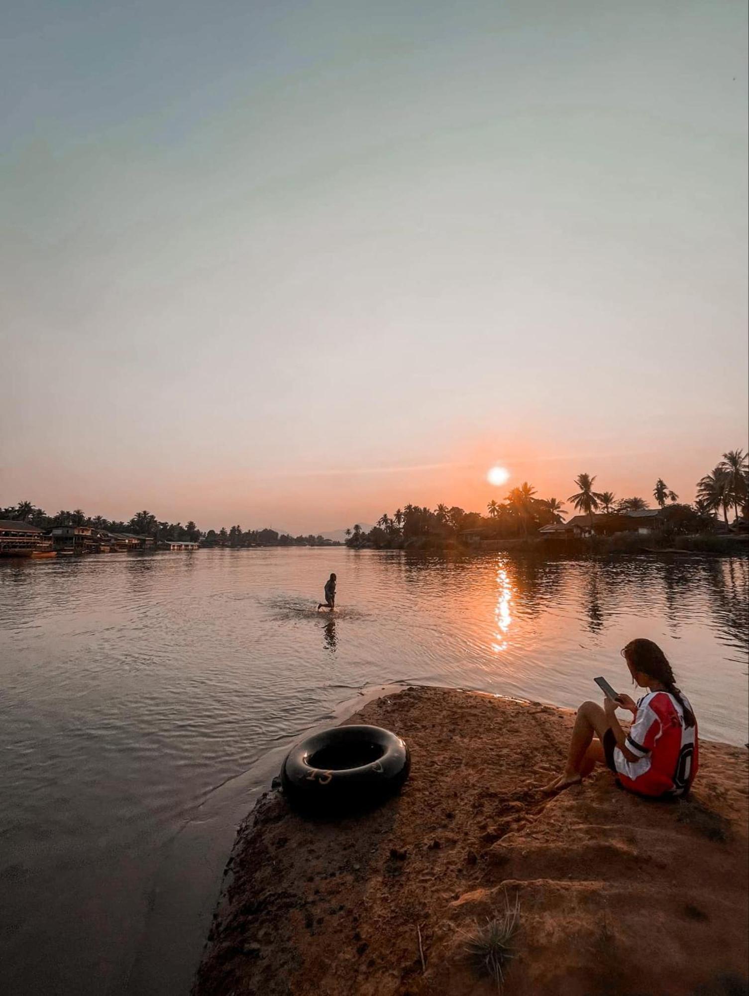 Souksanh River Bungalow Muang Không المظهر الخارجي الصورة